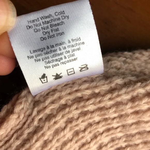 Cable Knit Slouchy Toque - Picture 4 of 4